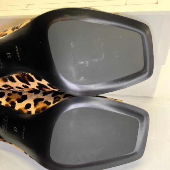 Alexander McQueen Leopard Calf Hair Mules Size 37 Open Square Toe Slip-On - Picture 12 of 16